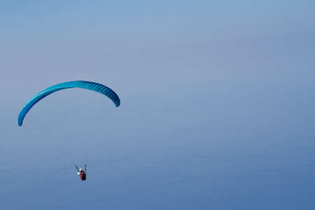 Para glidingの写真素材