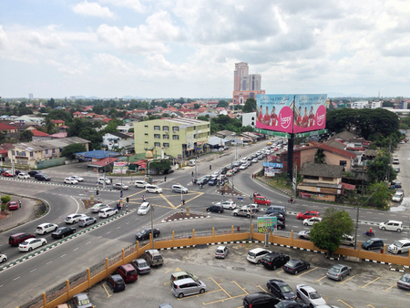 Kota Bharu, Malaysia. - October 17, 2013 ; One of the busiest road juntion on the peak hour in Kota Bharu, Kelantan.のeditorial素材