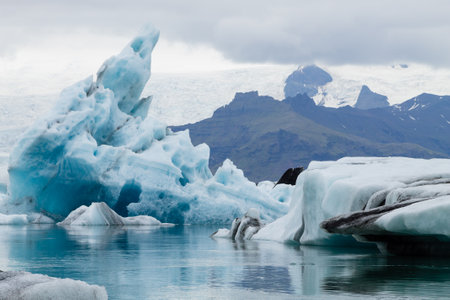 Jokulsarlon glacial lake, Iceland. Icebergs floating on water. Iceland landscapeの写真素材