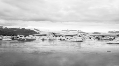 Jokulsarlon glacial lake, Iceland. Icebergs floating on water. Iceland landscapeの写真素材