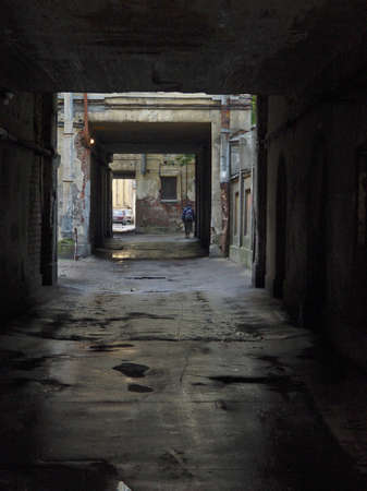 Old communicating courtyard in St.Petersburgの写真素材