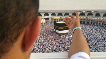 MECCA, SAUDI ARABIA, September 2016 - Muslim pilgrims from all over the world gathered to perform Umrah or Hajj at the Haram Mosque in Mecca, Saudi Arabia, days of Hajjのeditorial素材