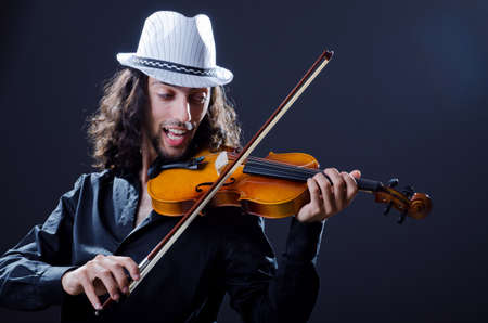 Gypsy violin player in studioの写真素材