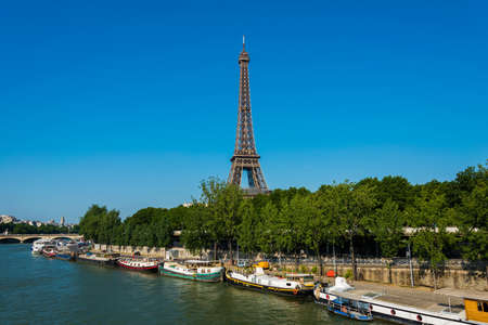 Eiffel tower on bright summer dayのeditorial素材