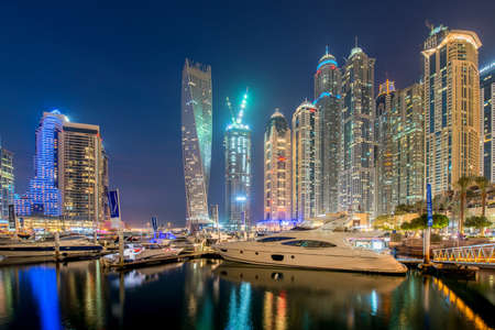 Dubai - JANUARY 10, 2015: Marina district on January 10 in UAE, Dubai. Marina district is popular residential area in Dubaiのeditorial素材