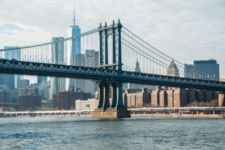 Manhattan bridge on summer day in New Yorkの写真素材