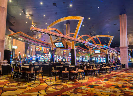 Las Vegas - DECEMBER 12, 2013: Famous Las Vegas Casinos on December 12 in Las Vegas, USA. Las Vegas is gambling capital.のeditorial素材