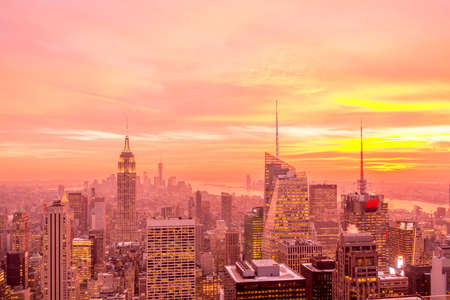New York - DECEMBER 20, 2013: View of Lower Manhattan on Decembeのeditorial素材