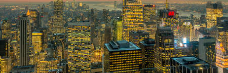 New York - DECEMBER 20, 2013: View of Lower Manhattan on Decembeのeditorial素材