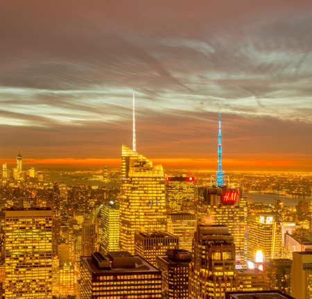 New York - DECEMBER 20, 2013: View of Lower Manhattan on Decembeのeditorial素材