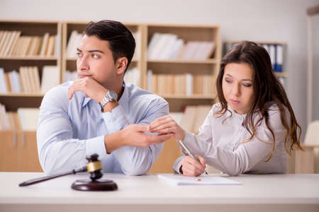 Young family in marriage divorce conceptの写真素材
