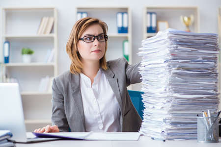 Businesswoman working in the officeの写真素材