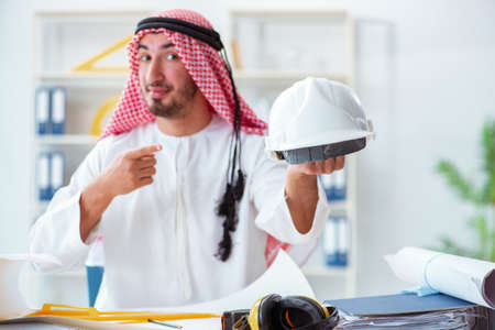 Arab engineer working on new projectの写真素材