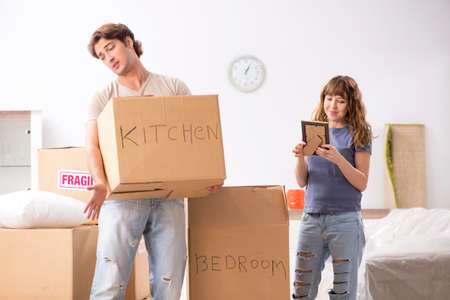 Young pair moving to new appartment