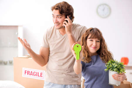 Young pair moving to new appartment