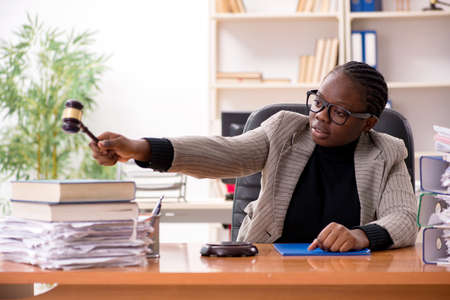 Black female lawyer in courthouseの写真素材