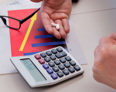 The finance analyst feeling sick due to bad results