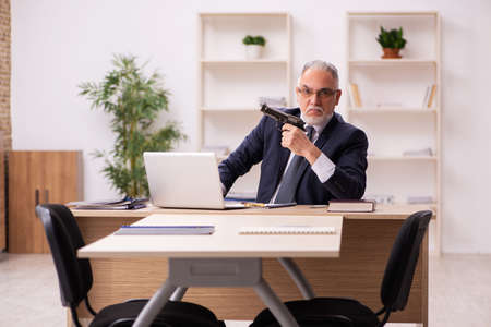 Old male employer in bankruptcy conceptの写真素材