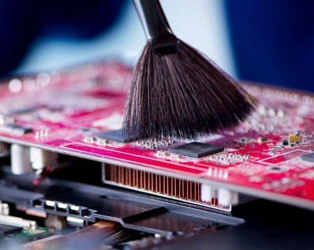 Repairman working in technical support fixing computer laptop trの写真素材