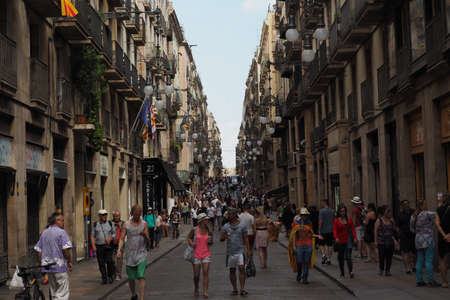 promenade with people