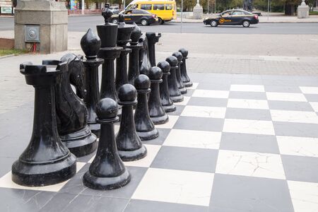 VOLGOGRAD, RUSSIA - August 05, 2016: Chessmen on game, a chessboard. The park, Volgograd, Russia are established on Lenin Avenueのeditorial素材