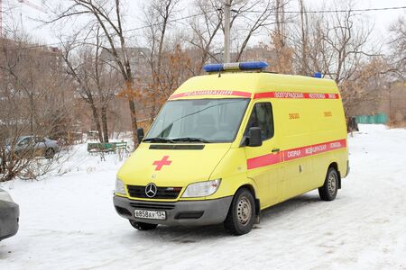 VOLGOGRAD, RUSSIA - January 05, 2017: The car of emergency medical service in the winter on the city streetのeditorial素材