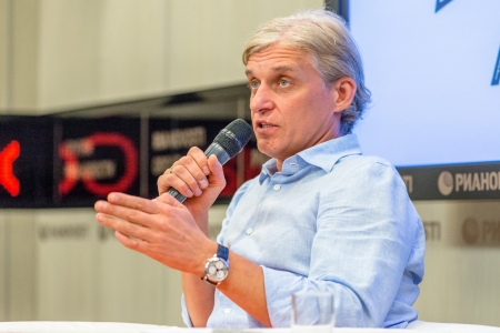 MOSCOW, RUSSIA - June, 5: Oleg Tinkov press-conference about his love and passion - new Tinkoff beer. Moscow, June 5, 2013のeditorial素材