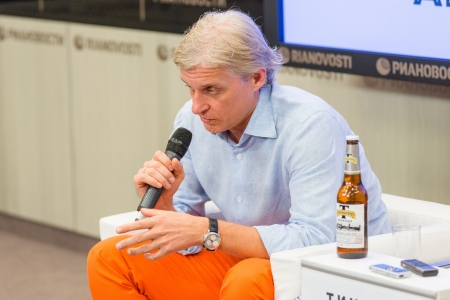 MOSCOW, RUSSIA - June, 5: Oleg Tinkov press-conference about his love and passion - new Tinkoff beer. Moscow, June 5, 2013のeditorial素材