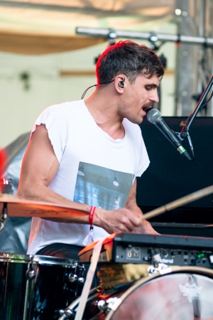 MOSCOW, RUSSIA - 1 JUNE: Mike Evans (Citizens! band) playing on Moscow Ahmad Tea Music Festival. Moscow, 1 June, 2013のeditorial素材