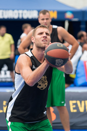 Tallinn, Estonia, August 9, 2014 - Streetball in the center of Tallinn, Estonia. Darius Tarvydas (Stangistai, Lithuania)のeditorial素材