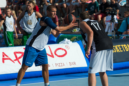 Tallinn, Estonia, August 9, 2014 - Streetball in the center of Tallinn, Estonia. Siim 
Raudla (Webware, Estonia)のeditorial素材