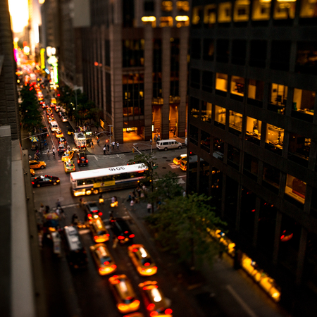 Manhattan street and yellow taxisのeditorial素材