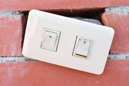 Broken switch light electronic