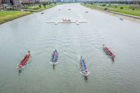 Taipei, Taiwan - Jun 8th, 2019: competitive boat racing in the traditional Dragon Boat Festival in Taipei, Taiwan, Asiaのeditorial素材
