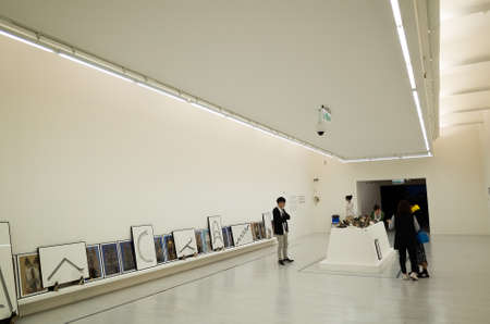 Taipei, Taiwan - October 19th, 2019: people at Taipei Fine Art Museum, Taipei, Taiwanのeditorial素材