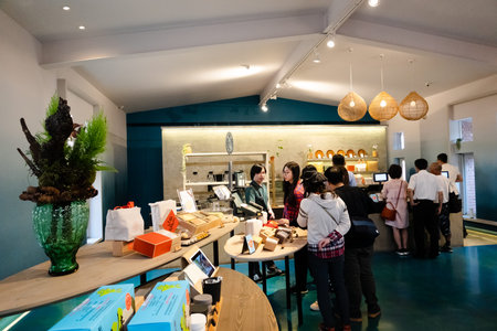 Nantou, Taiwan - December 18th, 2019: sunny hill taiwanese pineapple cake shop at Nantou, Taiwan, Asiaのeditorial素材