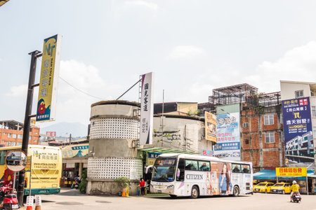 Nantou, Taiwan-September 8th, 2020: bus place at Kuo-Kuang Motor Transport Station at Puli town, Nantou, Taiwanのeditorial素材