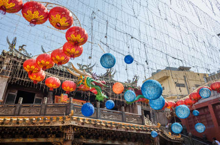 Lukang, Taiwan - October 18th, 2019: dragon lanterns Lukang Tianhou Temple, also known as Mazu Temple at Changhua, Taiwanのeditorial素材