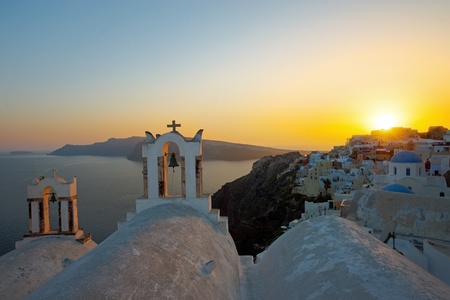 The last rays of the sun in Oia の写真素材
