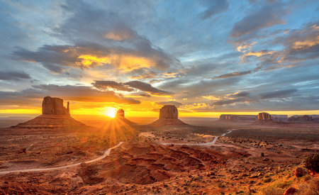 Dramatic sunrise in the amazing Monument Valley in Arizona, USAの写真素材