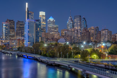 The skyline of downtown Philadelphia at nightの写真素材