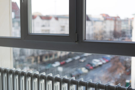 Heating radiator und window