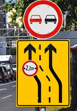 no overtaking signの写真素材