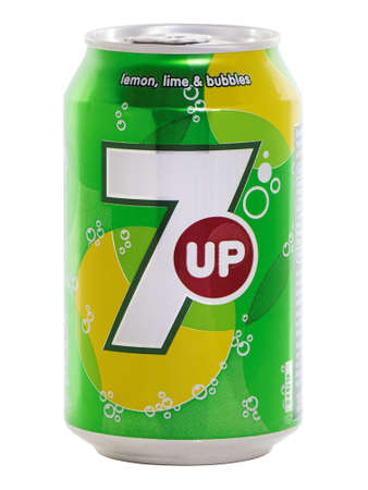 BUCHAREST, ROMANIA - MAY 28, 2015. Can of 7 Up drink, a brand of lemon lime flavored, non-caffeinated soft drinkのeditorial素材