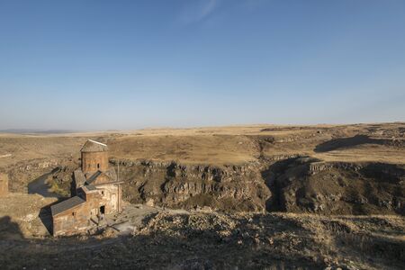 Ani is a ruined and uninhabited medieval Armenian city-site situated in the Turkish province of Kars, near the border with Armenia. Armenian chroniclers such as Yeghishe and Ghazar Parpetsi first mentioned Ani in the 5th century AD.のeditorial素材