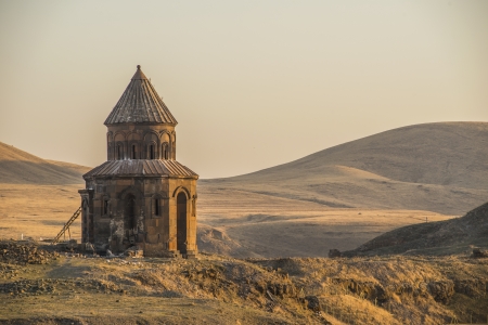 Ani is a ruined and uninhabited medieval Armenian city-site situated in the Turkish province of Kars, near the border with Armenia  Armenian chroniclers such as Yeghishe and Ghazar Parpetsi first mentioned Ani in the 5th century AD のeditorial素材