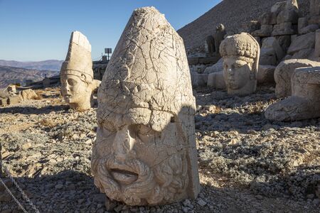 Statues on top of the Nemrut Mountain, in Adiyaman, Turkeyの写真素材