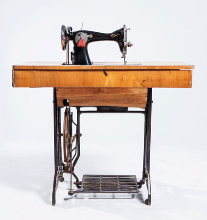 Vintage sewing machine on white background. Retro sewing machine. Vintage sewing machine.の写真素材
