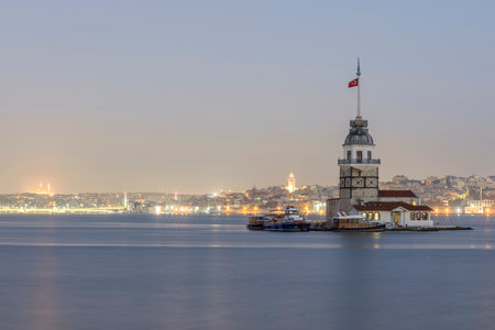 New Maiden's Tower Long Exposure Photo, ÃskÃ¼dar Istanbul, Turkey (Turkey)の写真素材