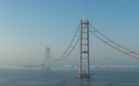 The Osmangazi Bridge (Turkish: Osman Gazi KÃ¶prÃ¼) is a suspension bridge of Turkey.の写真素材